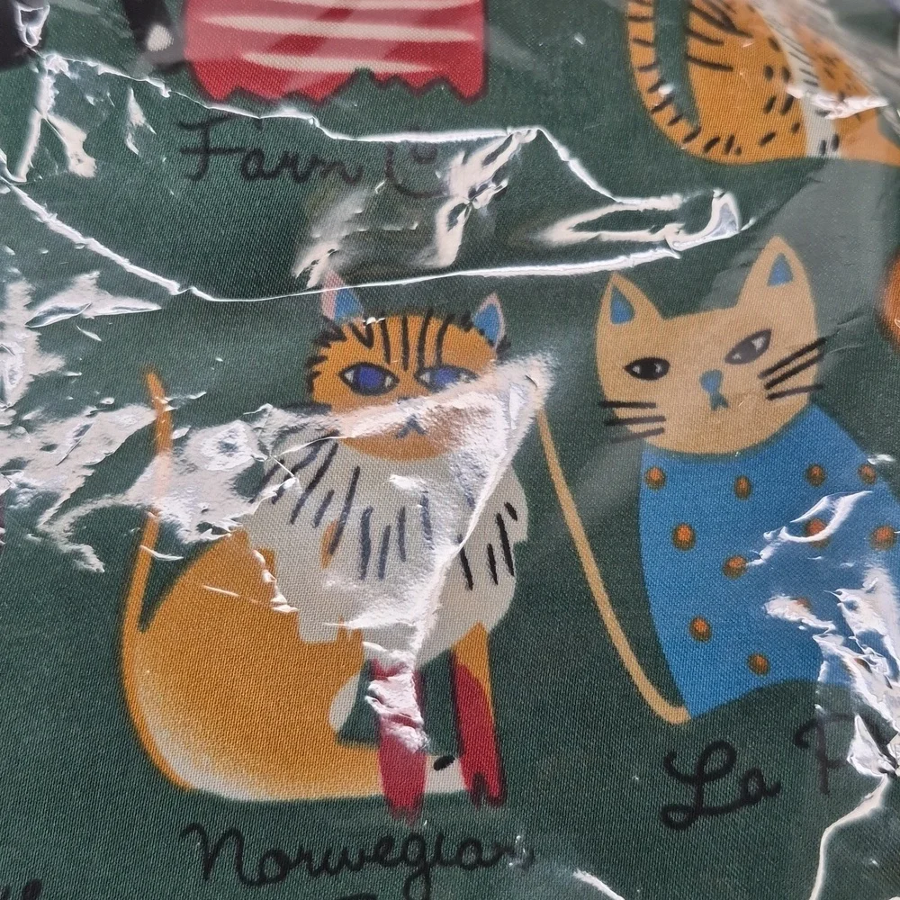 Cat Colorful Print Scarf (Green) - Picture 11 of 13
